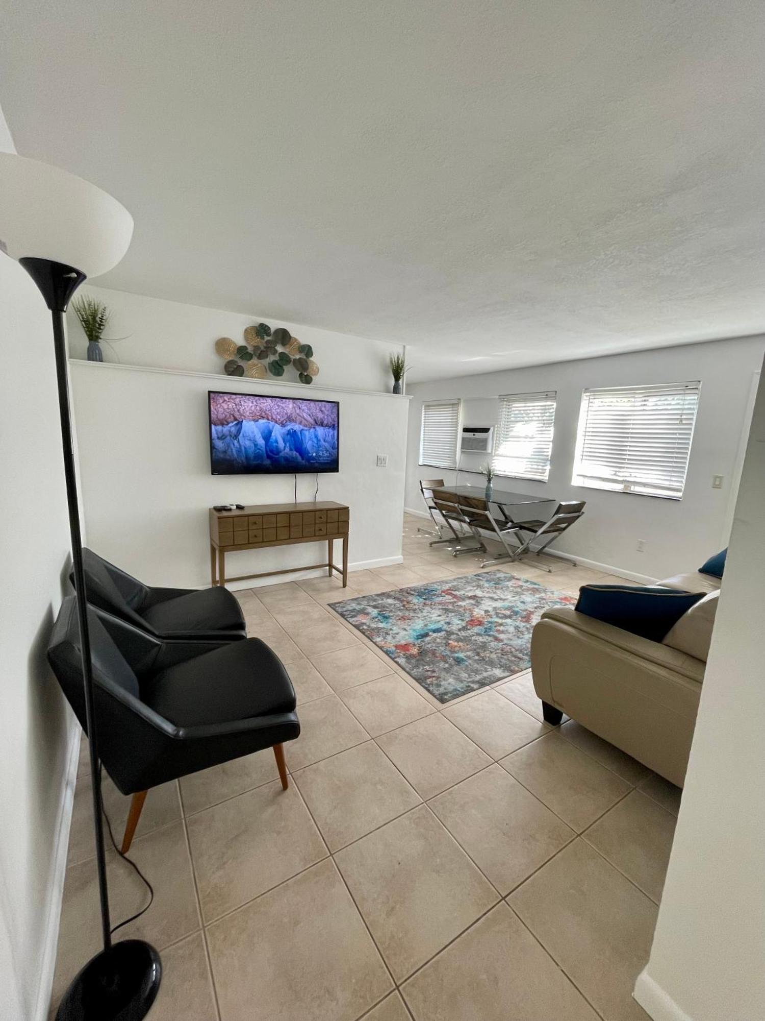 Downtown Ftl Apartments On The River Форт Лодърдейл Екстериор снимка